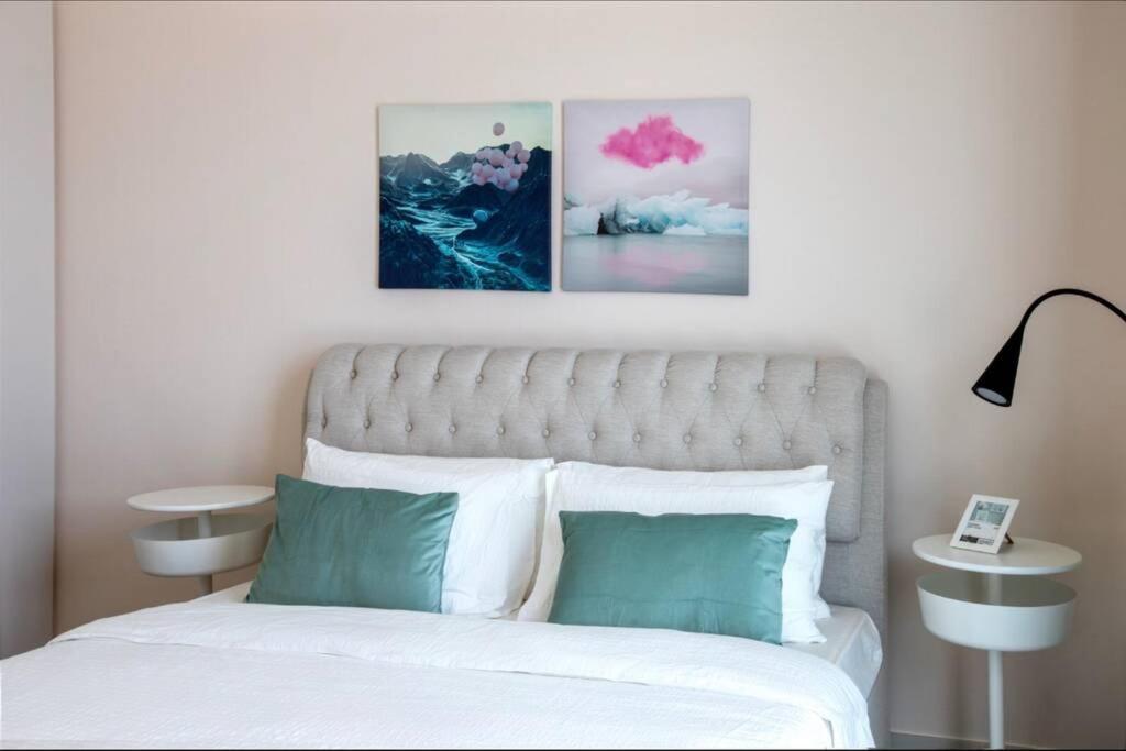 A Luxury Aprt 2 Bedrooms Balcony With Wonderful View Mall Access Hi Speed Wifi Beach Access & Much More For Family Only Samaheej Экстерьер фото